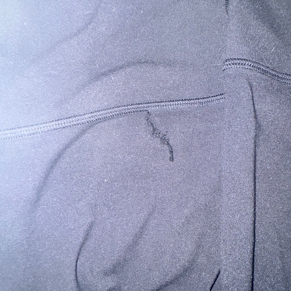 Black Align Leggings - Picture 5 of 10